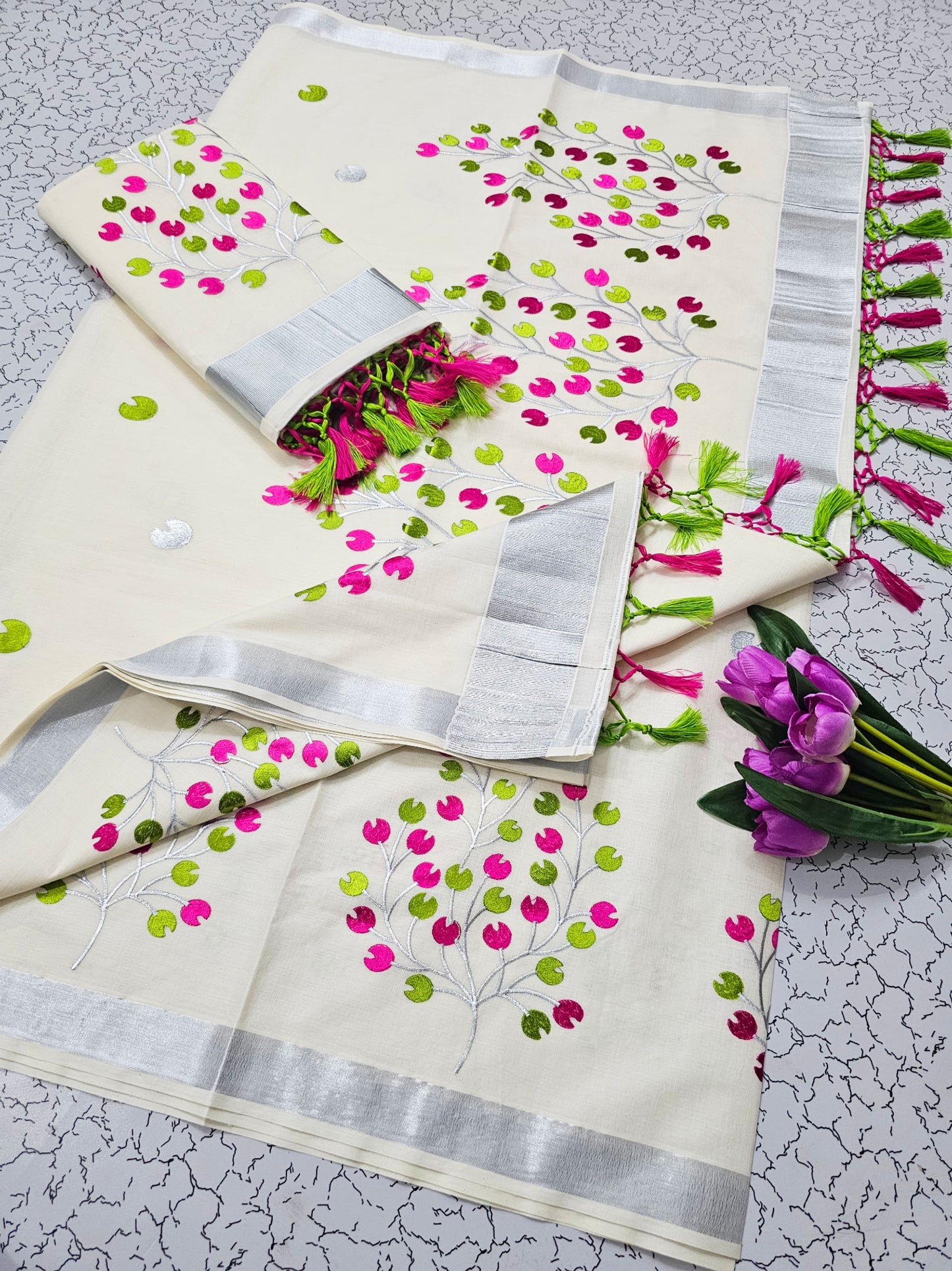 Traditional ONAM Kasavu Collection KERALA COTTON