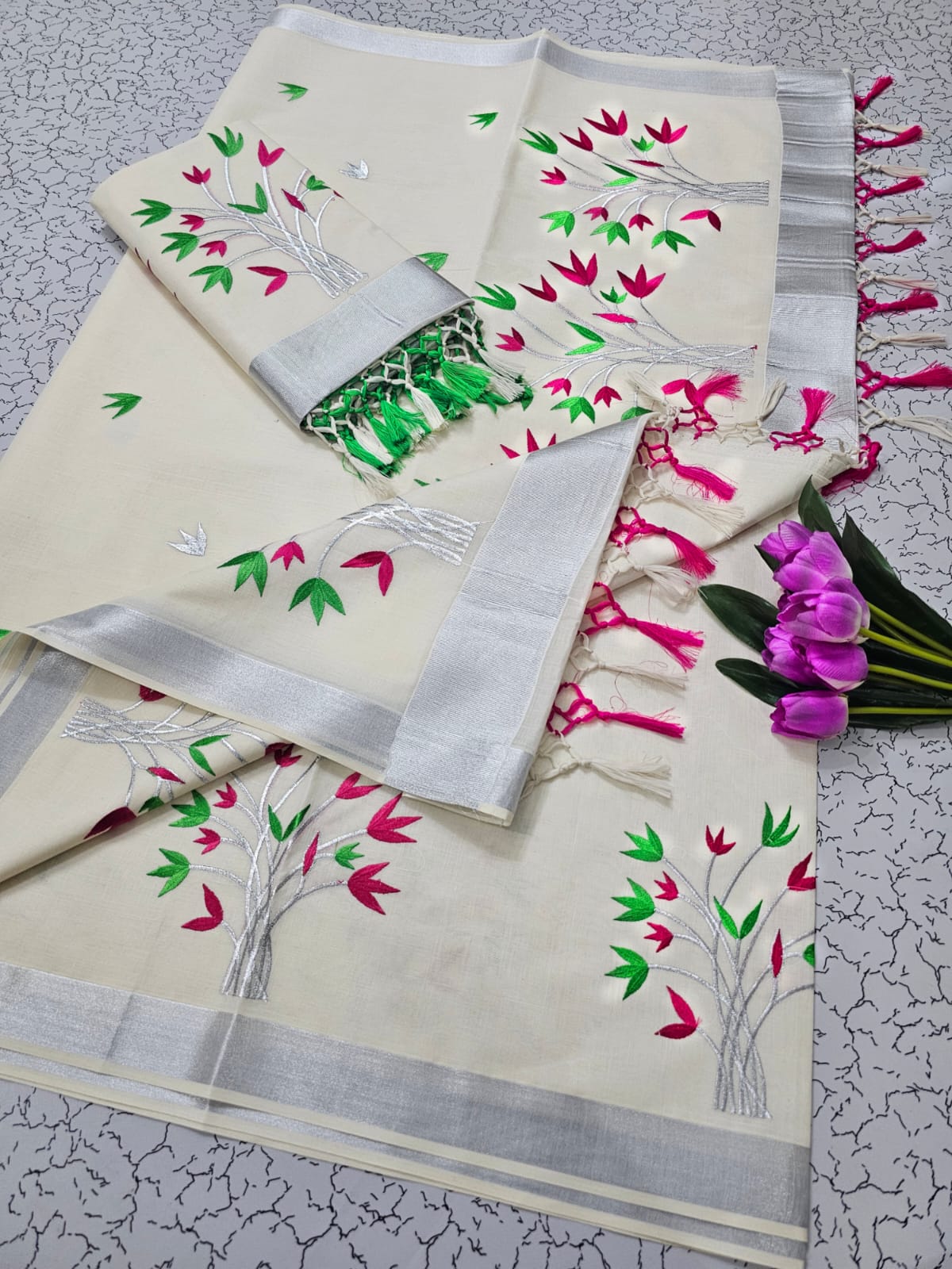 Traditional ONAM Kasavu Collection KERALA COTTON