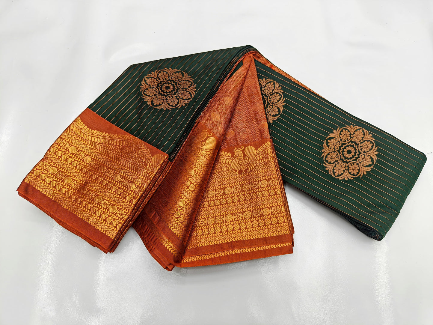 πΊ _Fancy Border SOFT SILK Sarees _πΊ