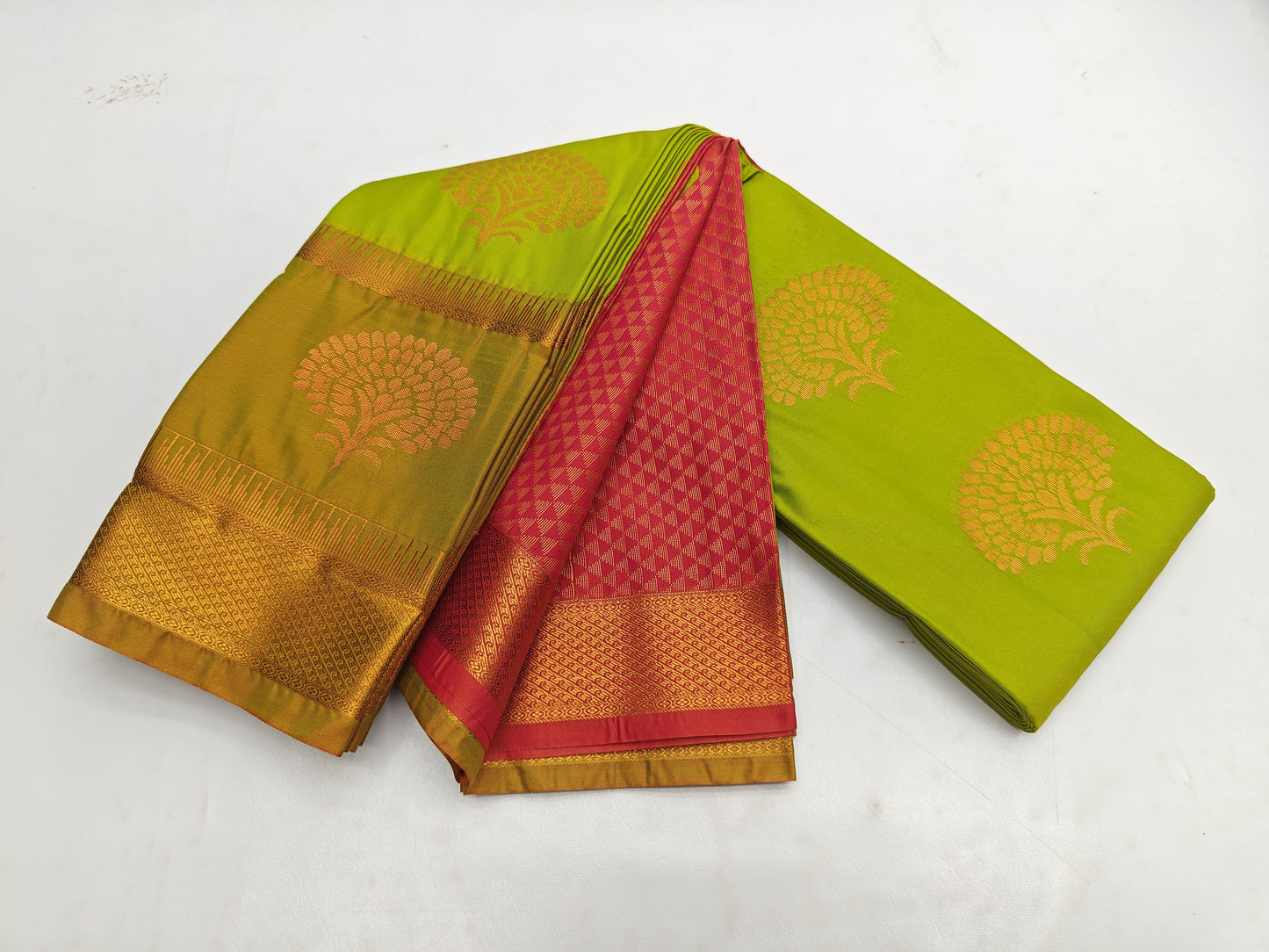 _Fancy Border SOFT SILK Sarees