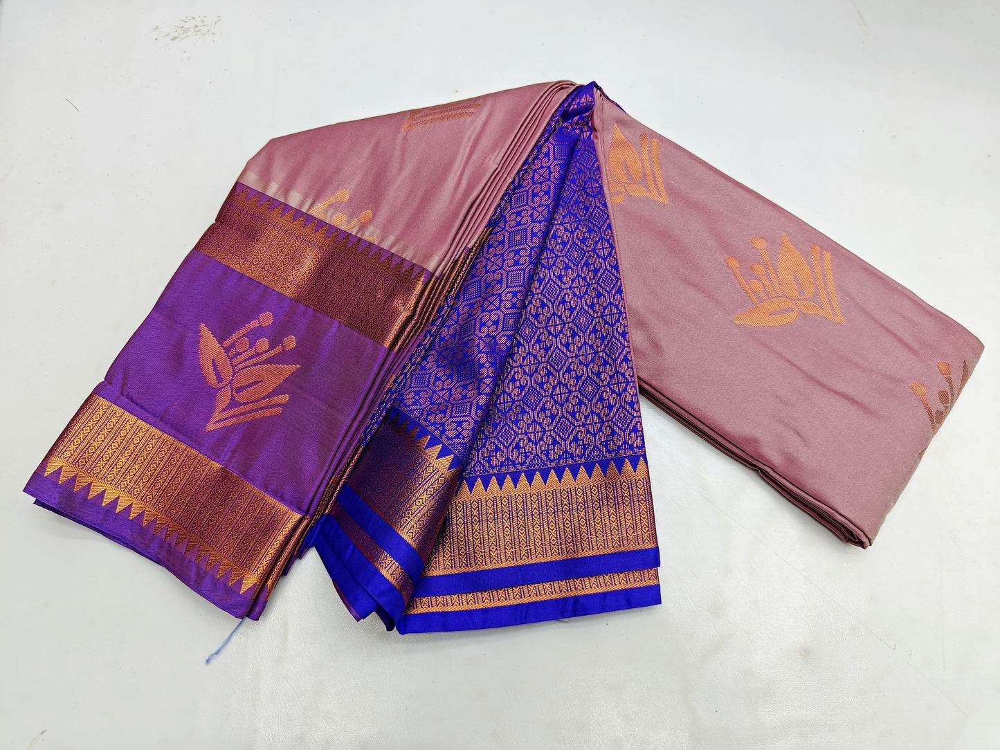 🌺 _Fancy Border SOFT SILK Sarees _🌺
