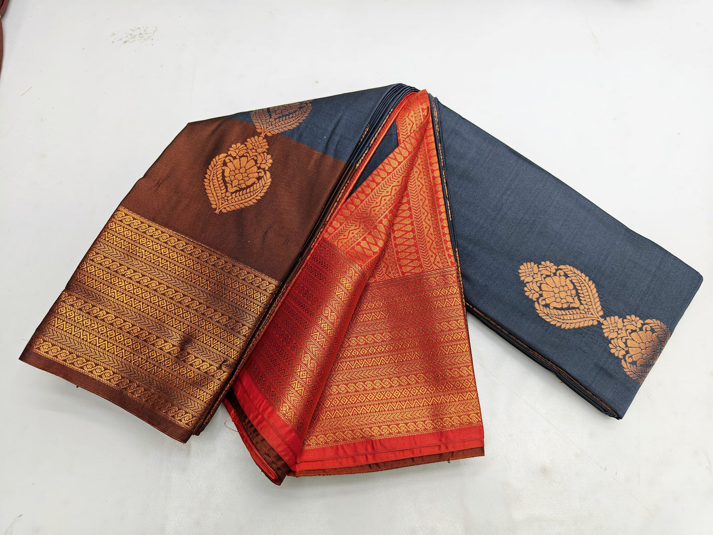🌺 _Fancy Border SOFT SILK Sarees _🌺