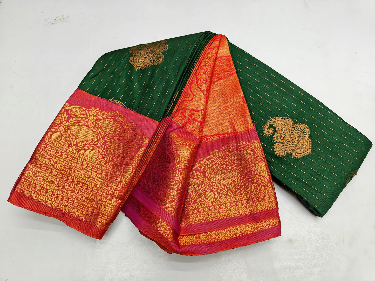 🌺 _Fancy Border SOFT SILK Sarees _🌺