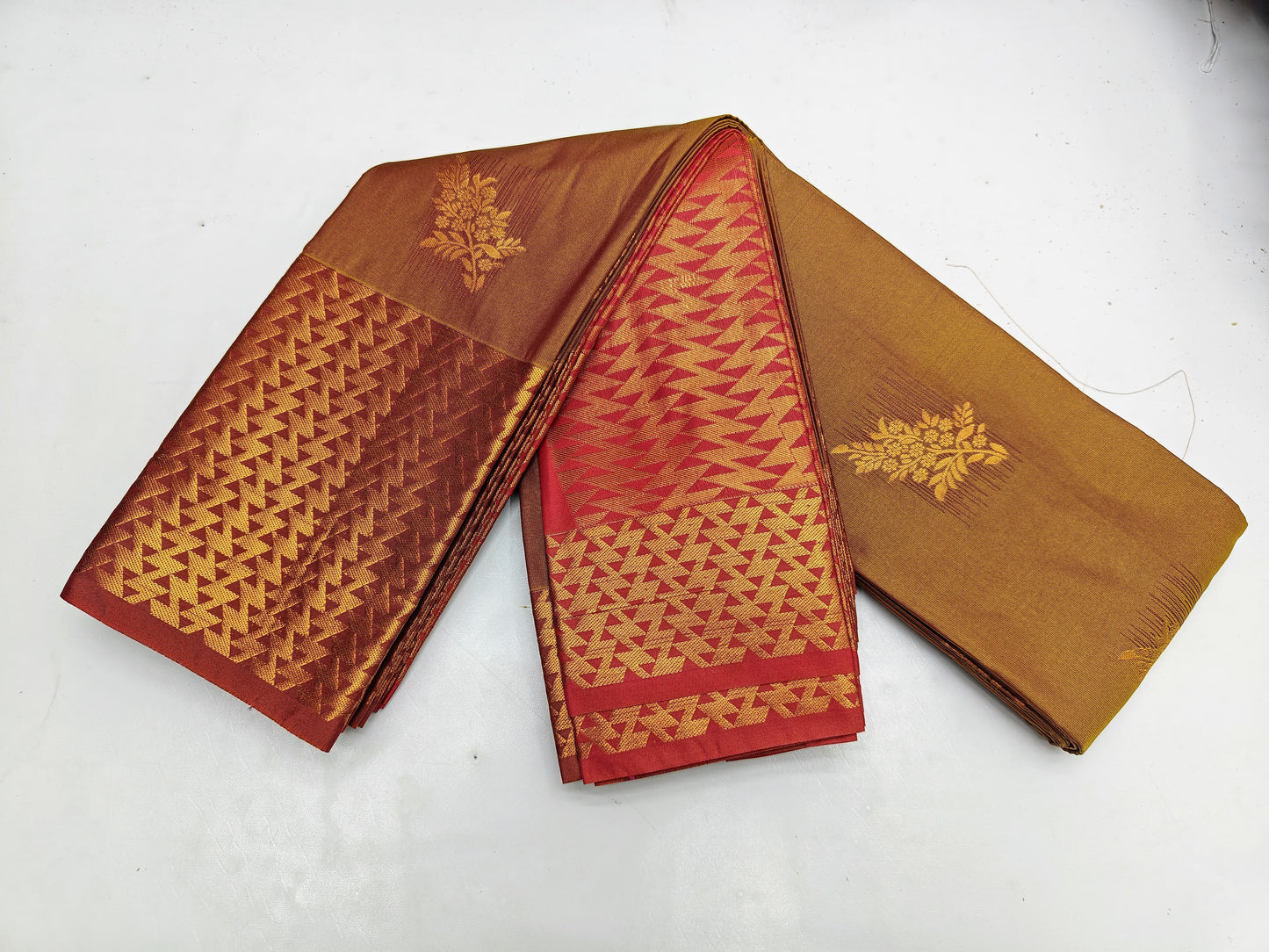 🌺 _Fancy Border SOFT SILK Sarees _🌺