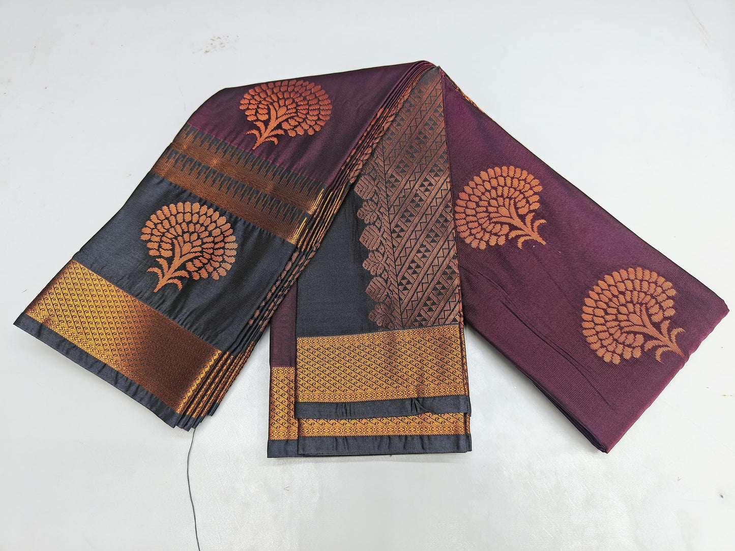 πΊ _Fancy Border SOFT SILK Sarees _πΊ