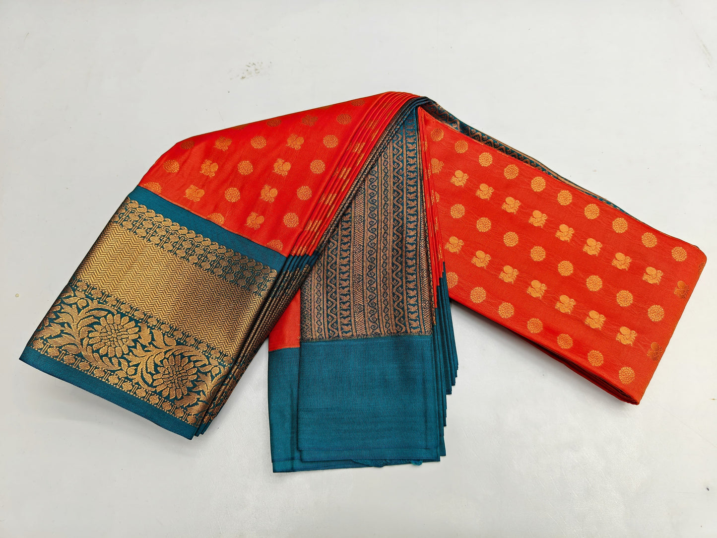 πΊ _Fancy Border SOFT SILK Sarees _πΊ