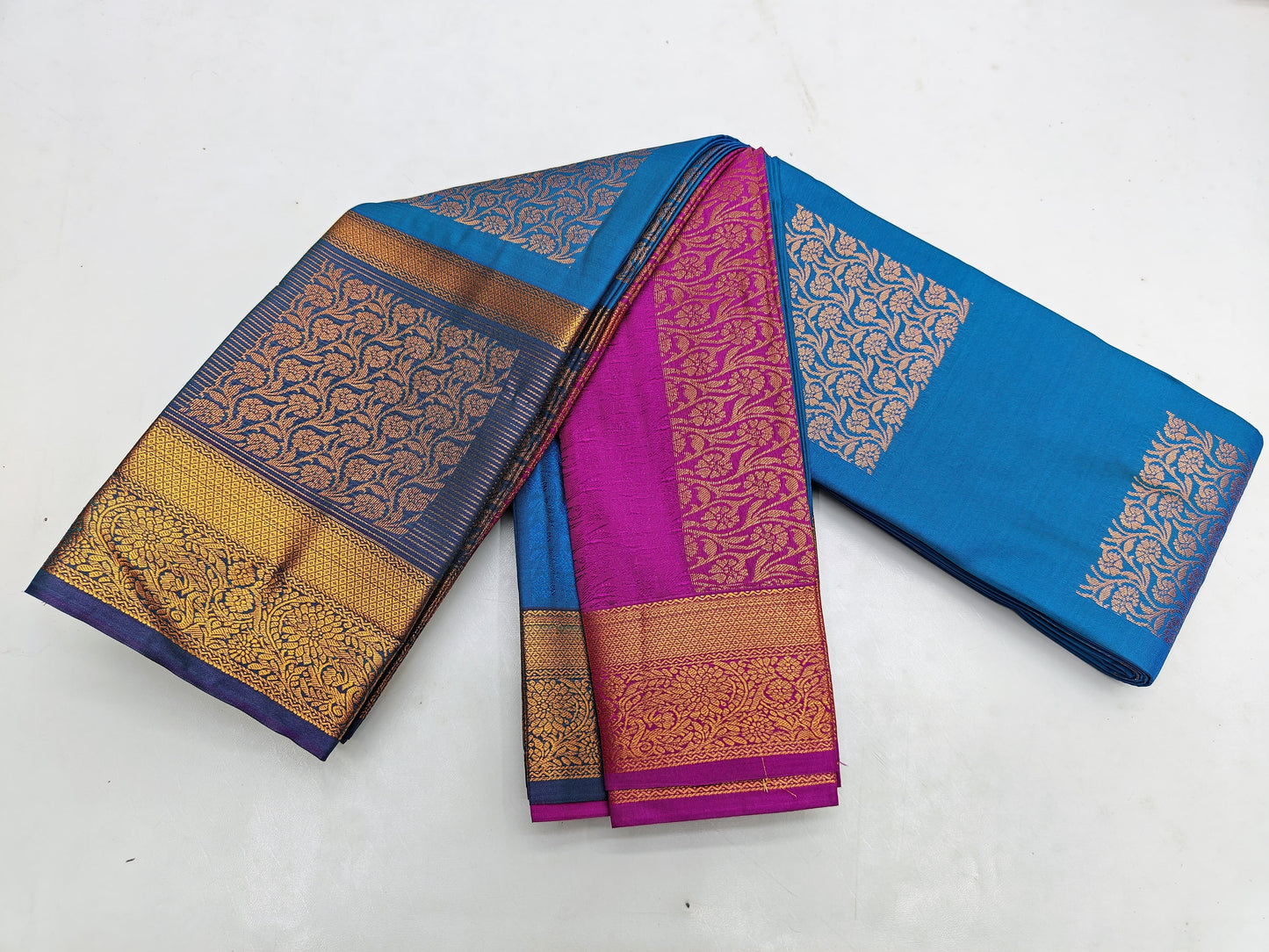 πΊ _Fancy Border SOFT SILK Sarees _πΊ