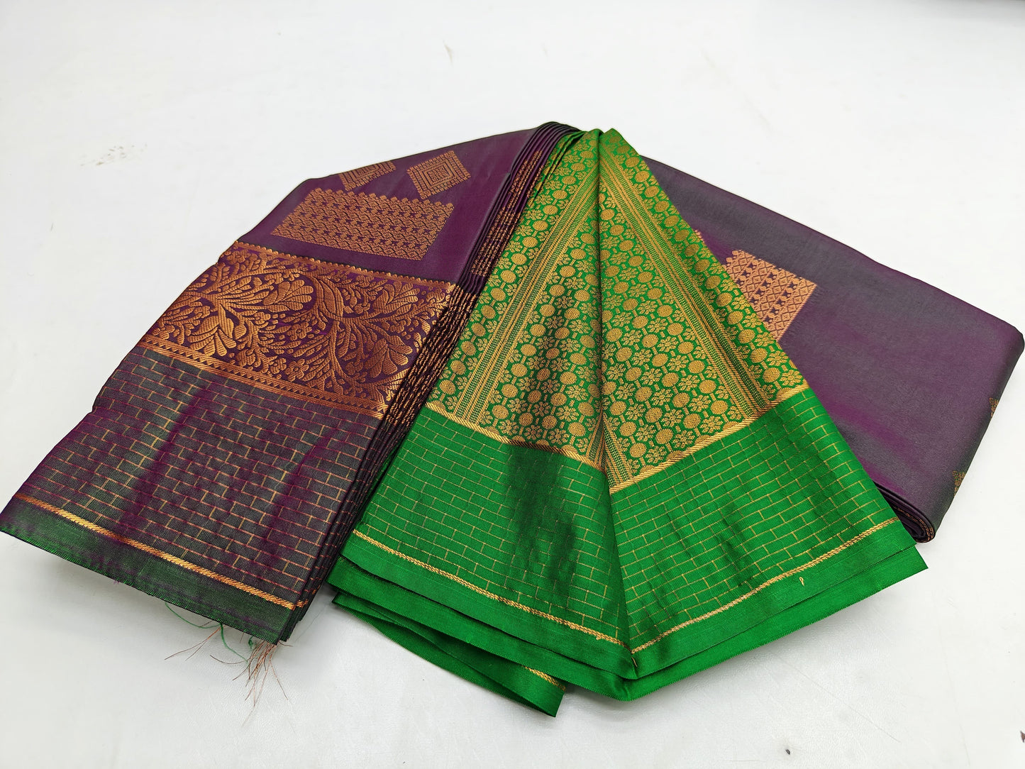 🌺 _Fancy Border SOFT SILK Sarees _🌺