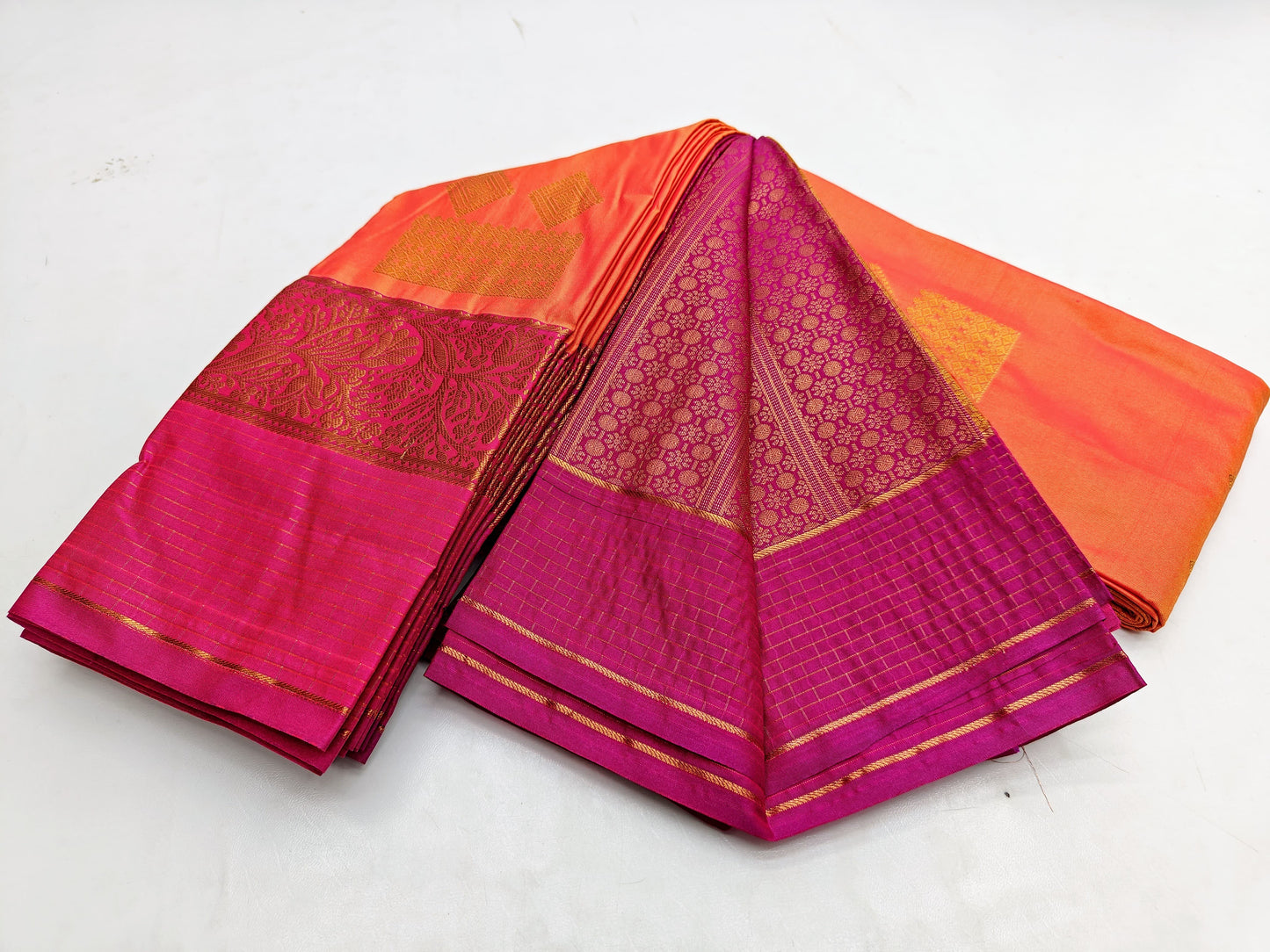 🌺 _Fancy Border SOFT SILK Sarees _🌺