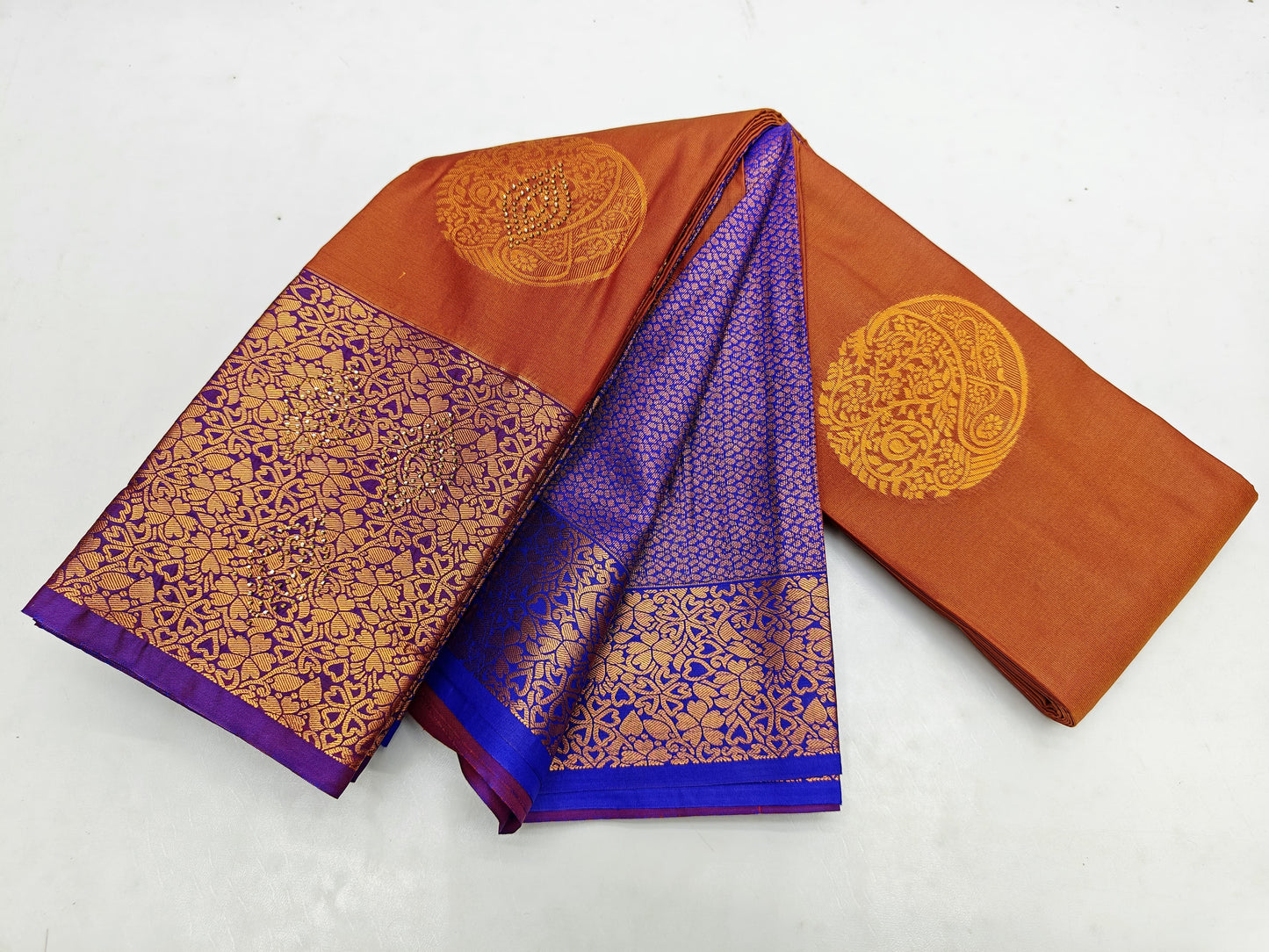 🌺 Fancy Border SOFT SILK Sarees With 2000 Stone Work🌺