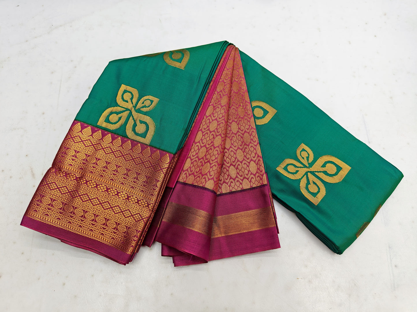 🌺 _ Special offer SOFT SILK Sarees _🌺