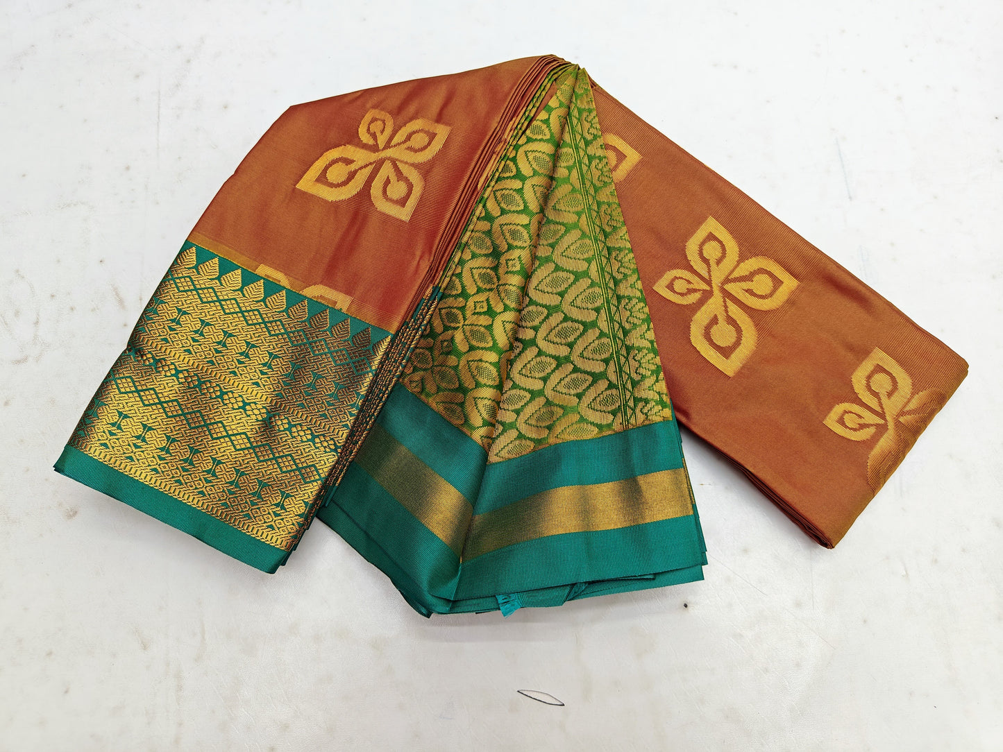 🌺 _ Special offer SOFT SILK Sarees _🌺