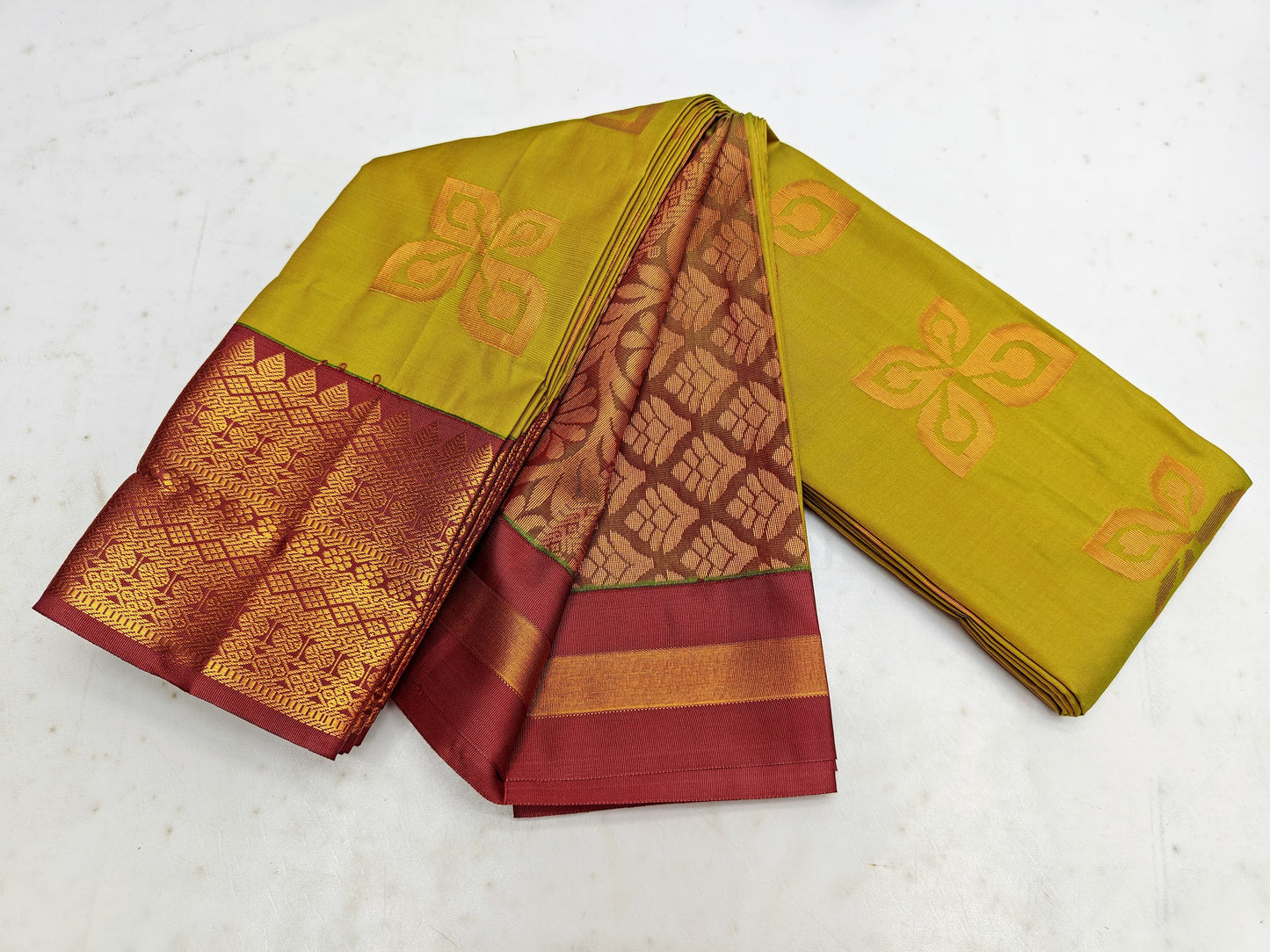 🌺 _ Special offer SOFT SILK Sarees _🌺