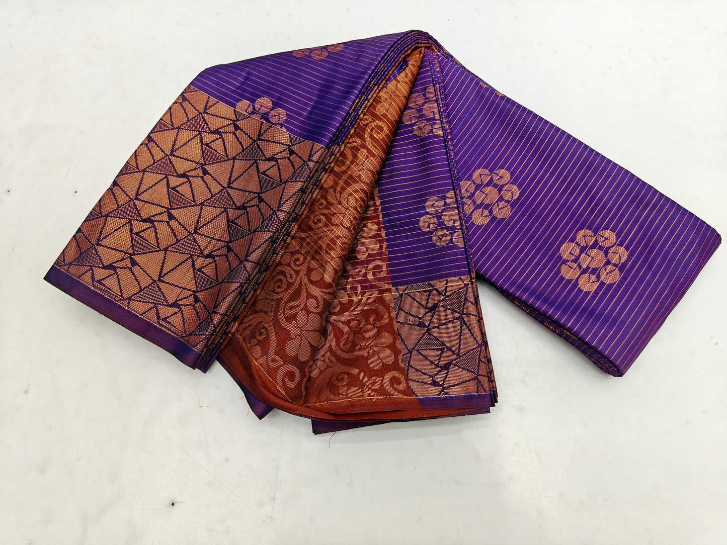 πΊ _Mega offer SOFT SILK Sarees _πΊ