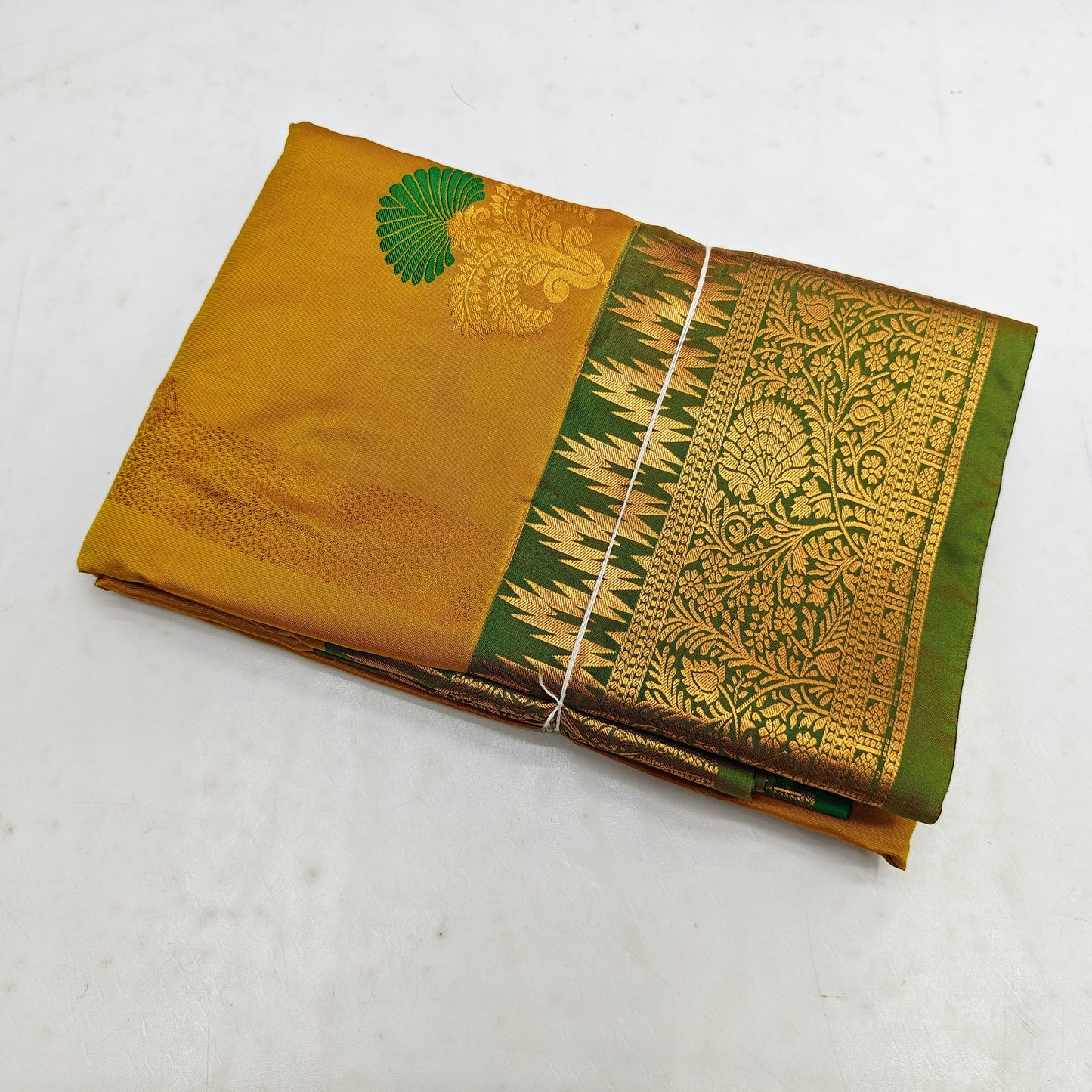 🌺 _Electronic copper Zari SOFT SILK Sarees _🌺