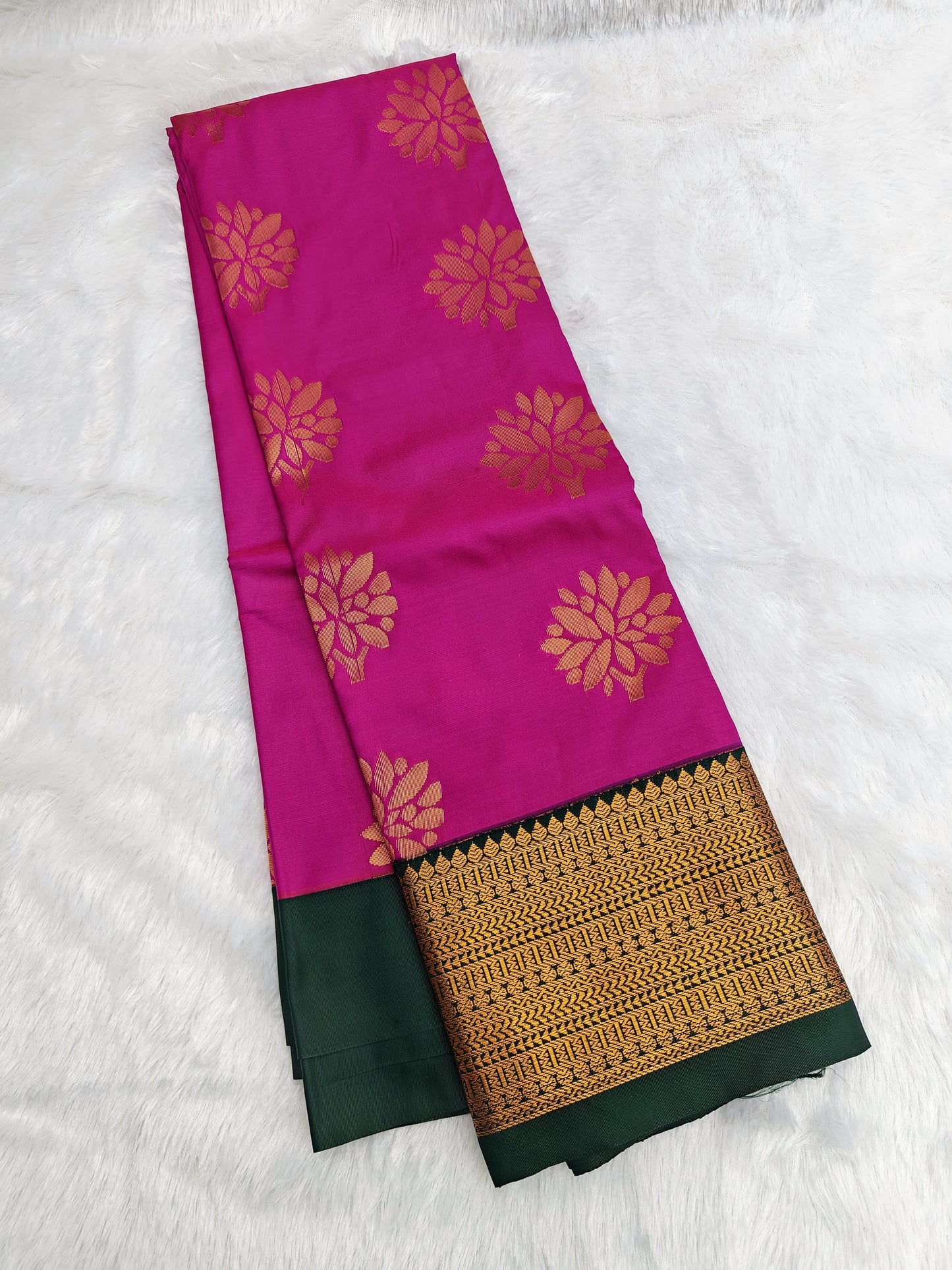 🌺 *_ kuttu Border SOFT SILK Sarees _*🌺