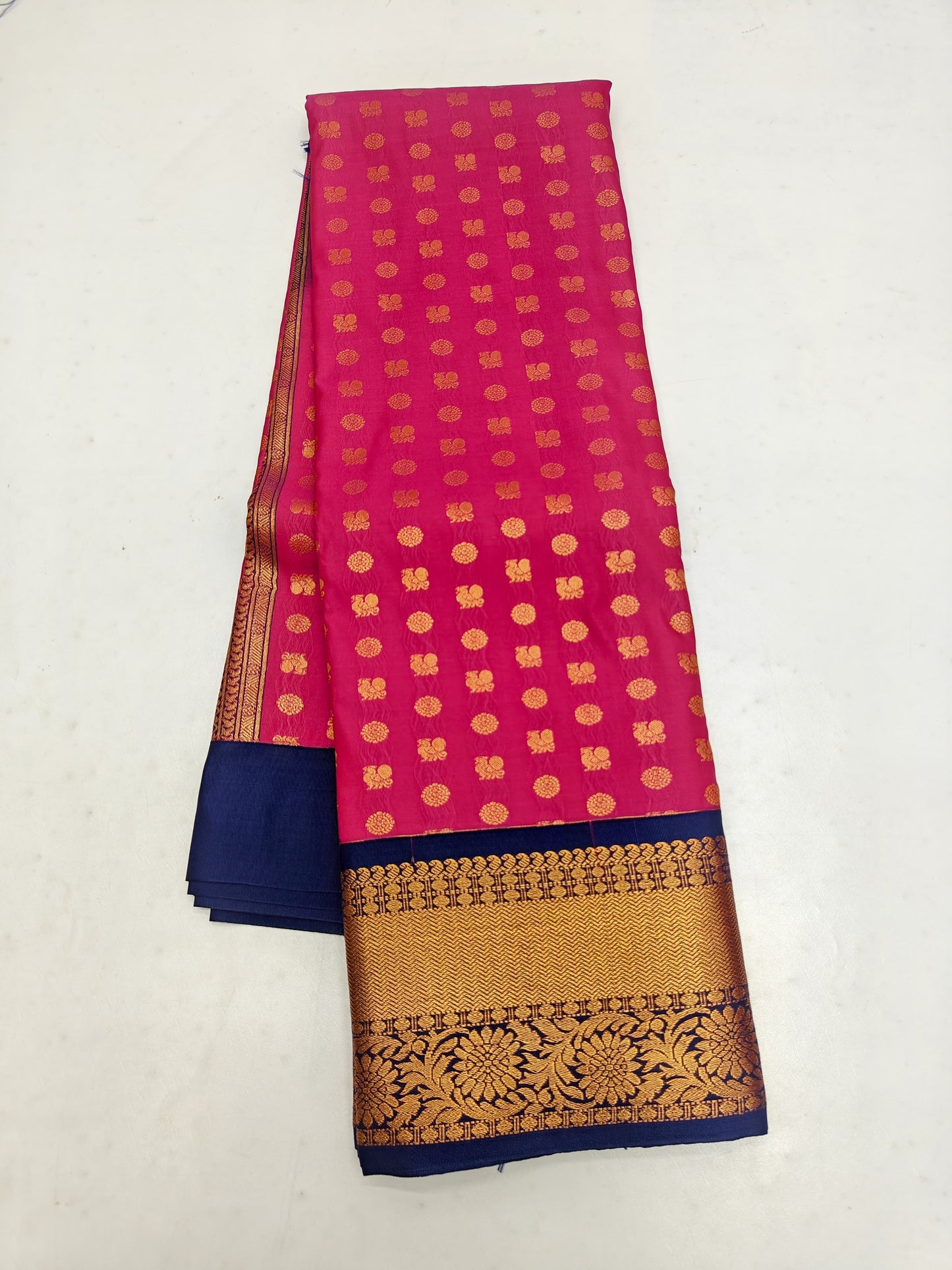 🌺 _Pink Zari SOFT SILK Sarees _🌺