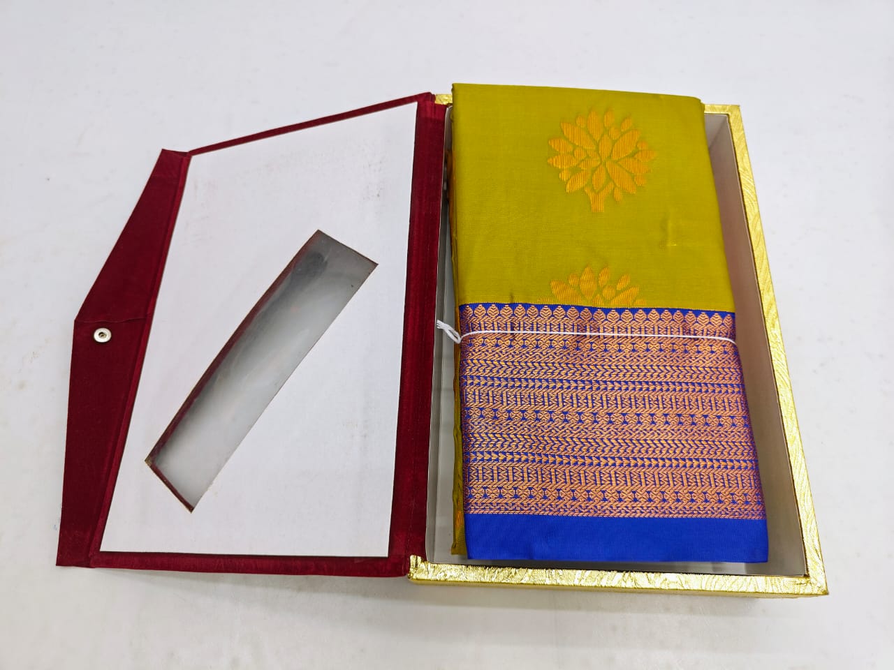 kuttu SOFT SILK Sarees _🌺