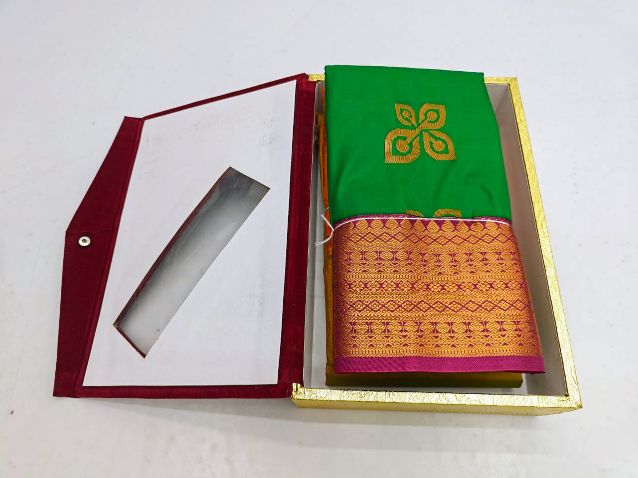 kuttu SOFT SILK Sarees _🌺