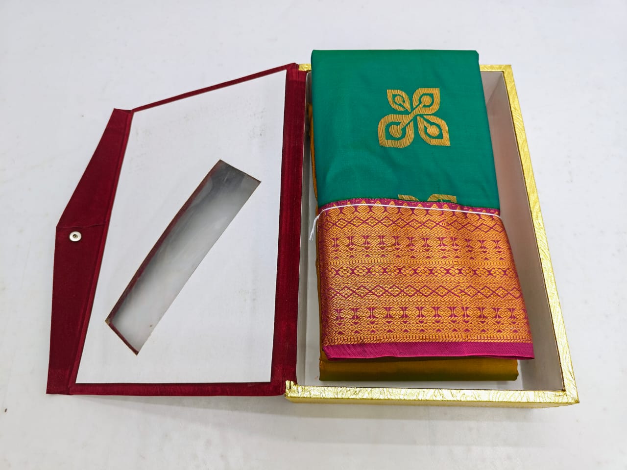 kuttu SOFT SILK Sarees _🌺