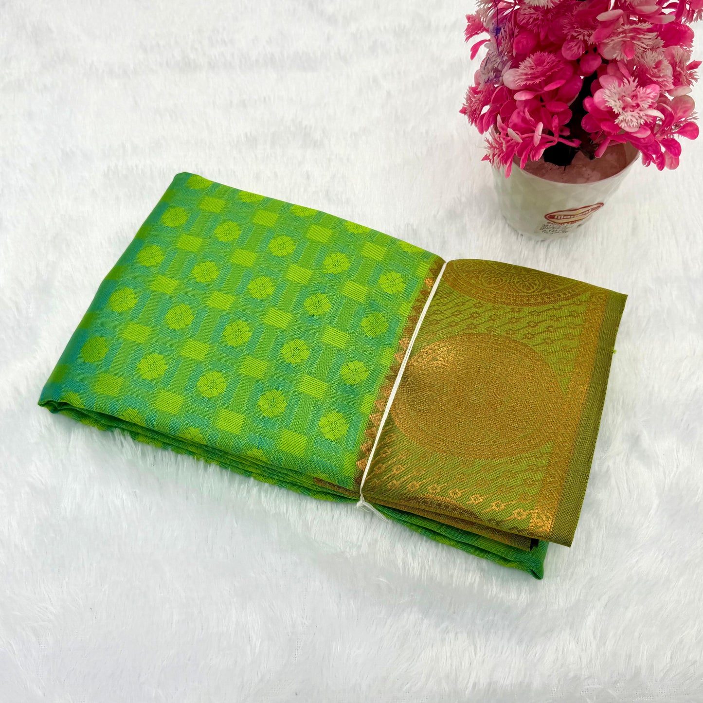 Poonthamil soft silk sarees_*🌺