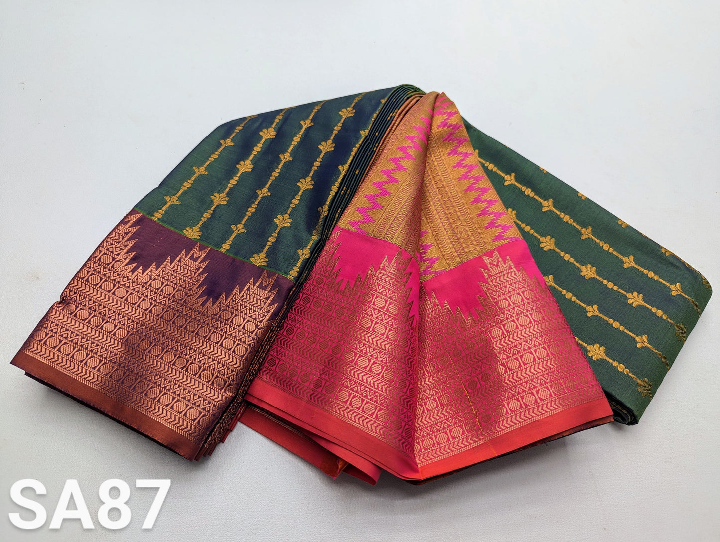 Vaira oosi soft SILK Sarees