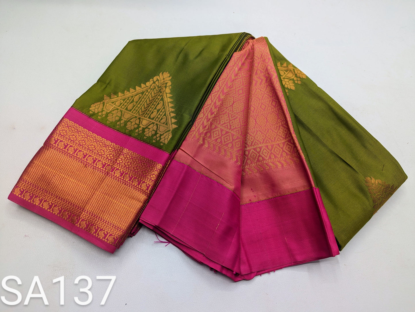 Fancy Kuttu Border SOFT SILK Sarees