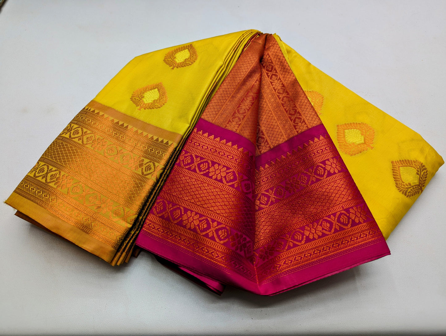 _Fancy Border SOFT SILK Sarees