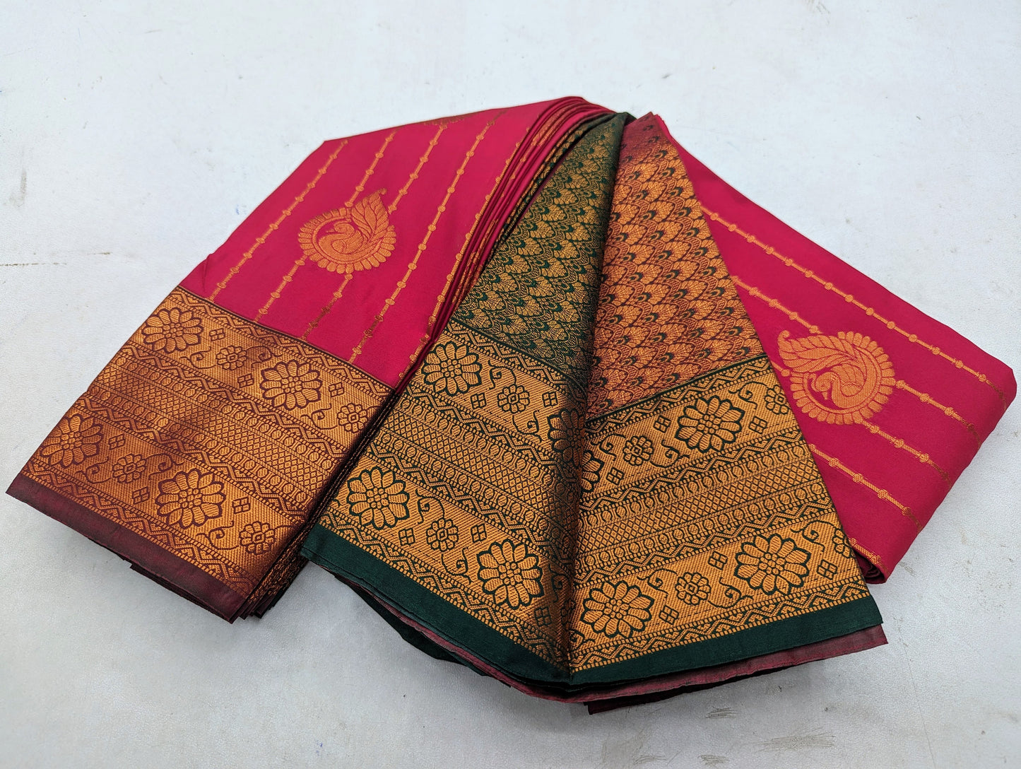 Fancy Border SOFT SILK Sarees _🌺