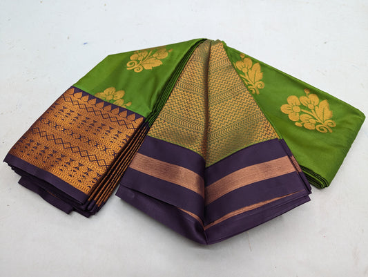 _kuttu Border SOFT SILK Sarees _🌺