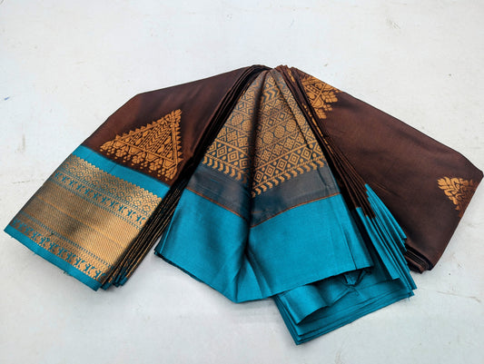 kuttu Border SOFT SILK Sarees