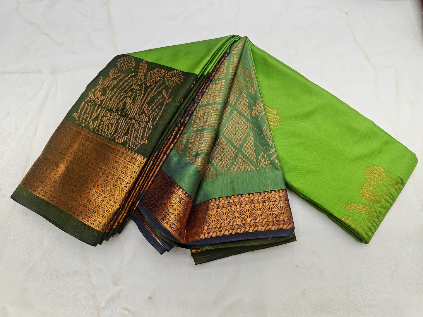 Fancy Kuttu Border SOFT SILK Sarees