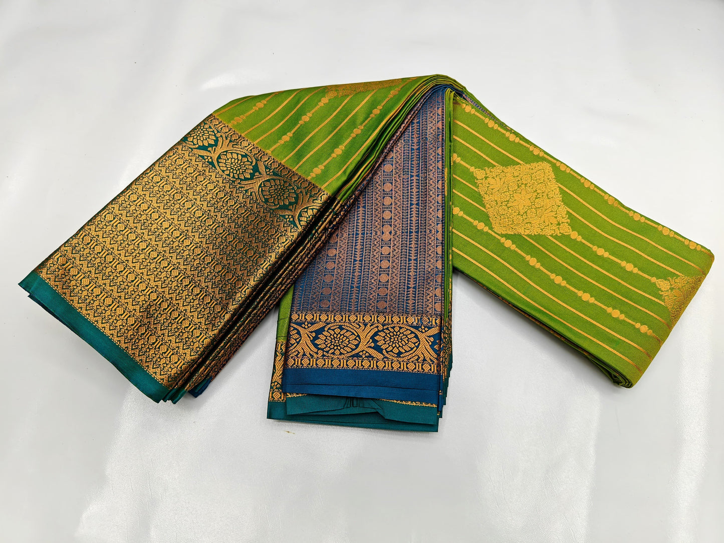 🌺 _Fancy Border SOFT SILK Sarees _🌺