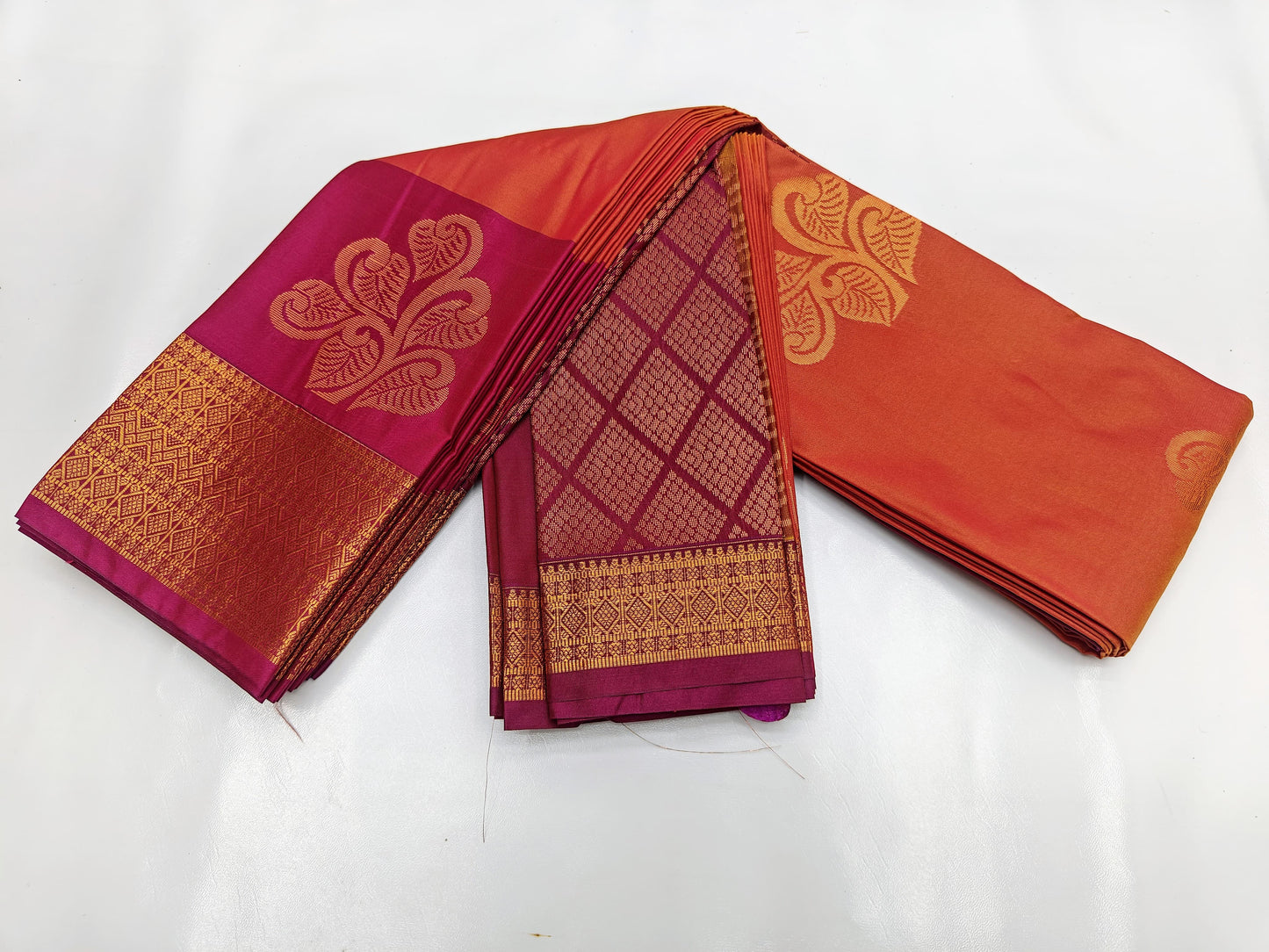 🌺 _Fancy Border SOFT SILK Sarees _🌺