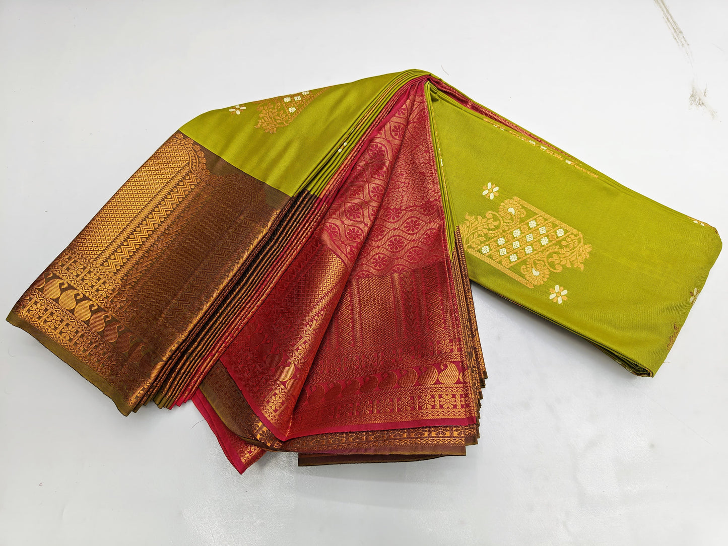 _Fancy Border SOFT SILK Sarees