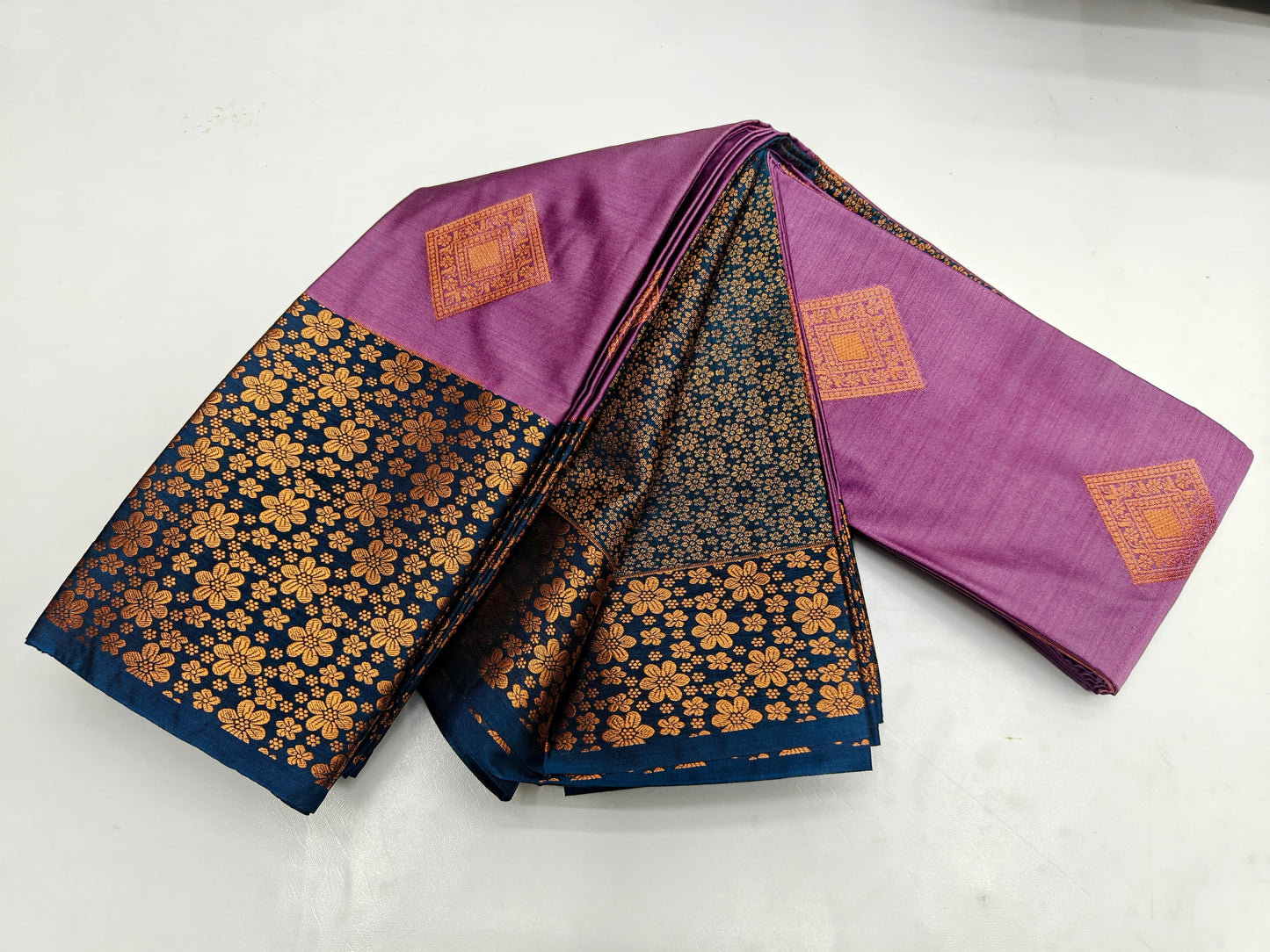 🌺 _Fancy Border SOFT SILK Sarees _🌺