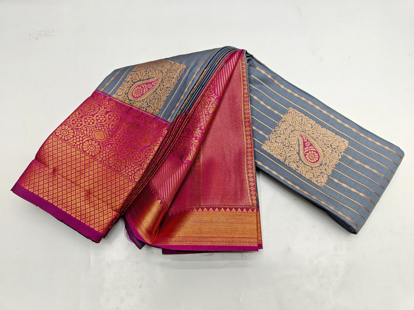 🌺 _Fancy Border SOFT SILK Sarees _🌺