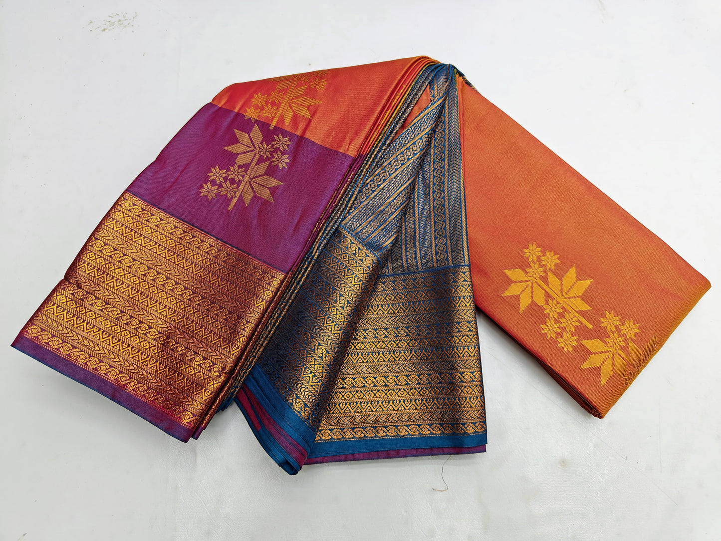 🌺 _Fancy Border SOFT SILK Sarees _🌺