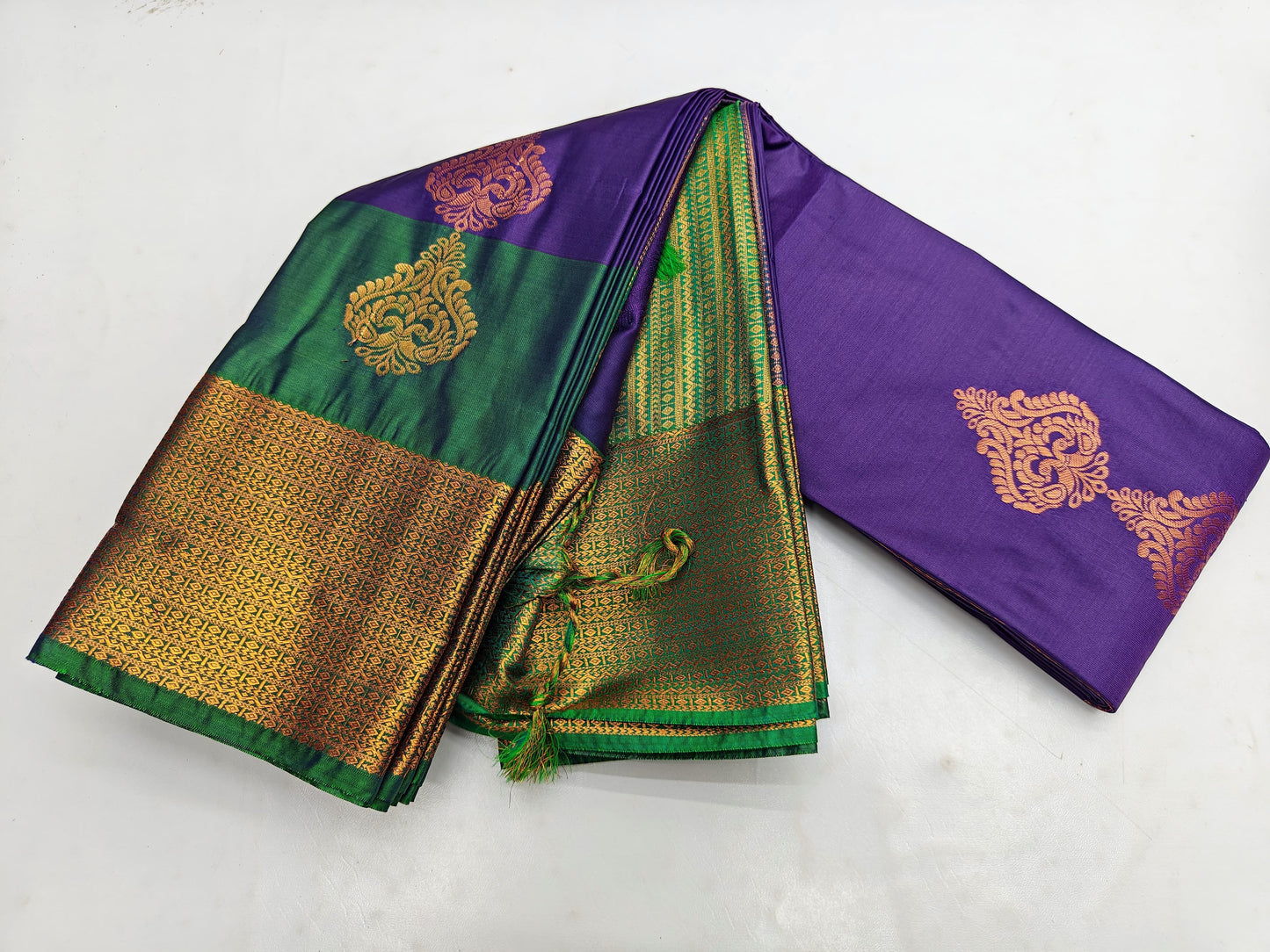🌺 _Fancy Border SOFT SILK Sarees _🌺