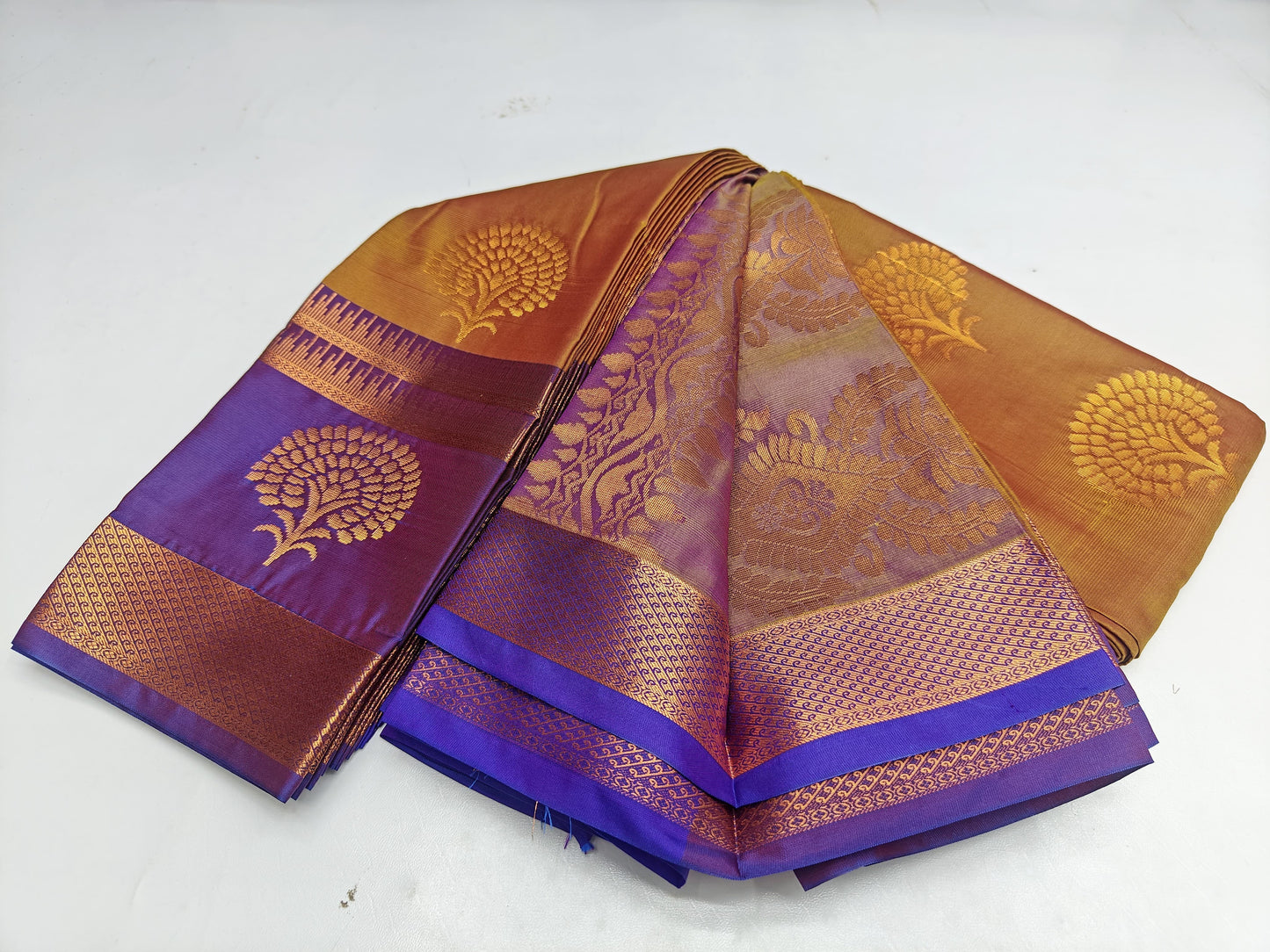 🌺 _Fancy Border SOFT SILK Sarees _🌺