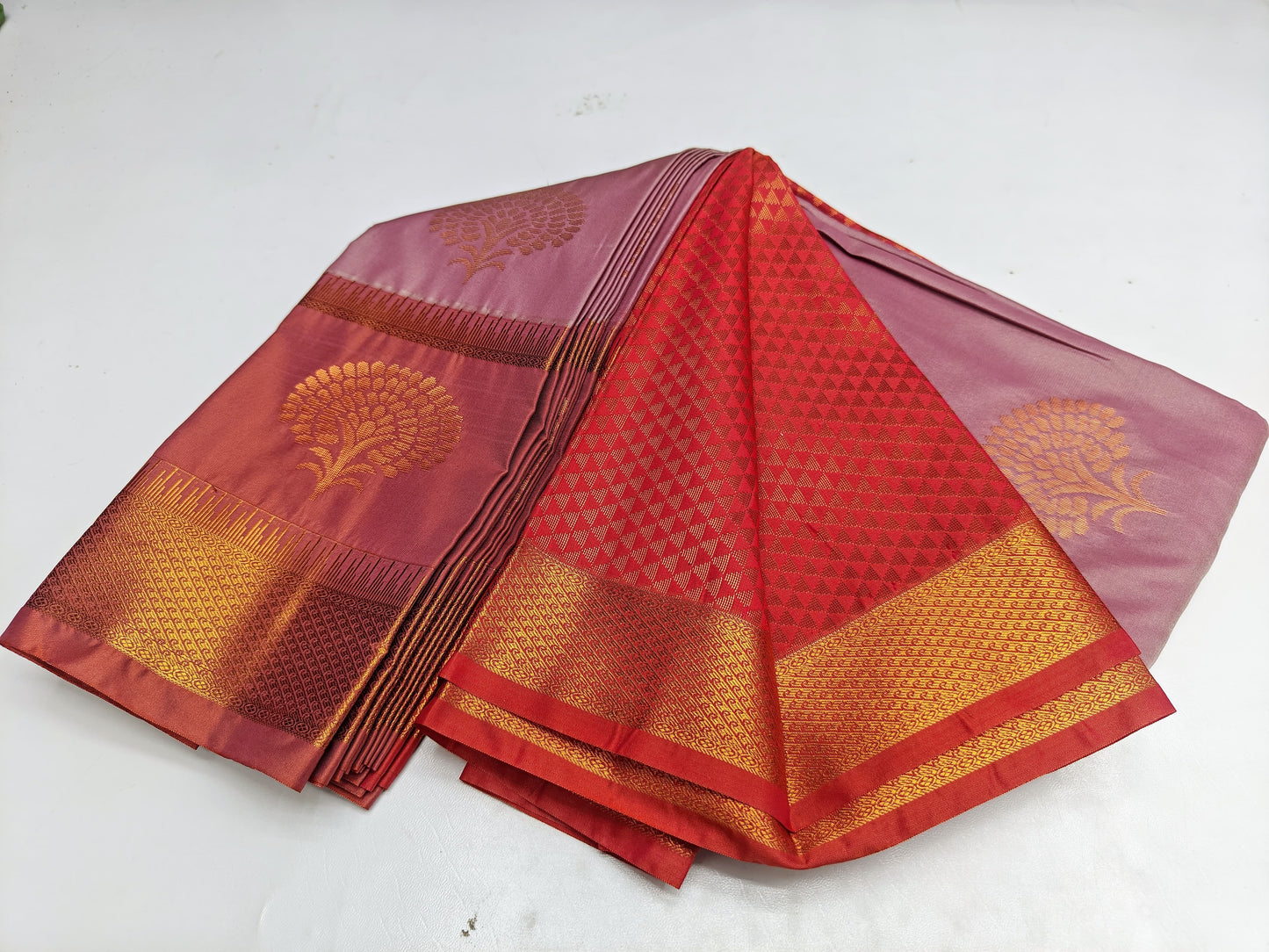 🌺 _Fancy Border SOFT SILK Sarees _🌺