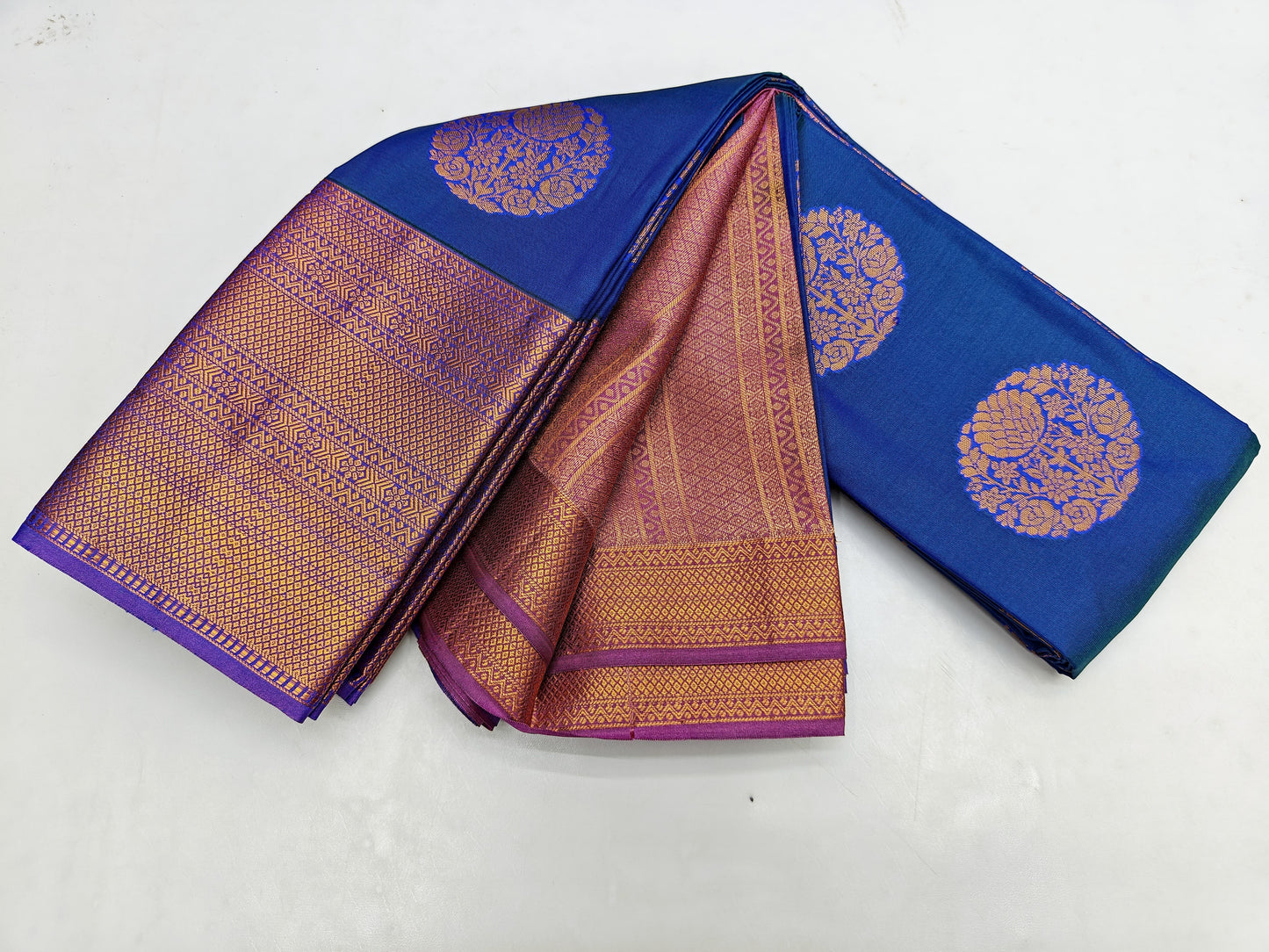 🌺 _Fancy Border SOFT SILK Sarees _🌺