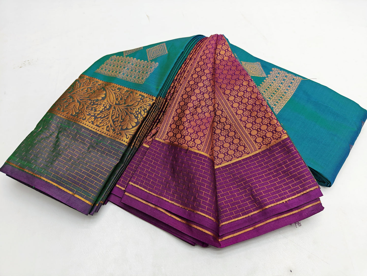 🌺 _Fancy Border SOFT SILK Sarees _🌺