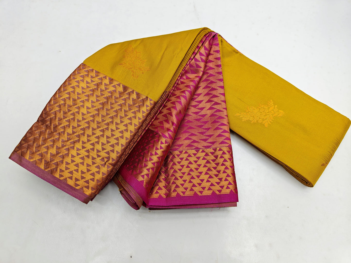 🌺 _luxury yarn SOFT SILK Sarees _🌺