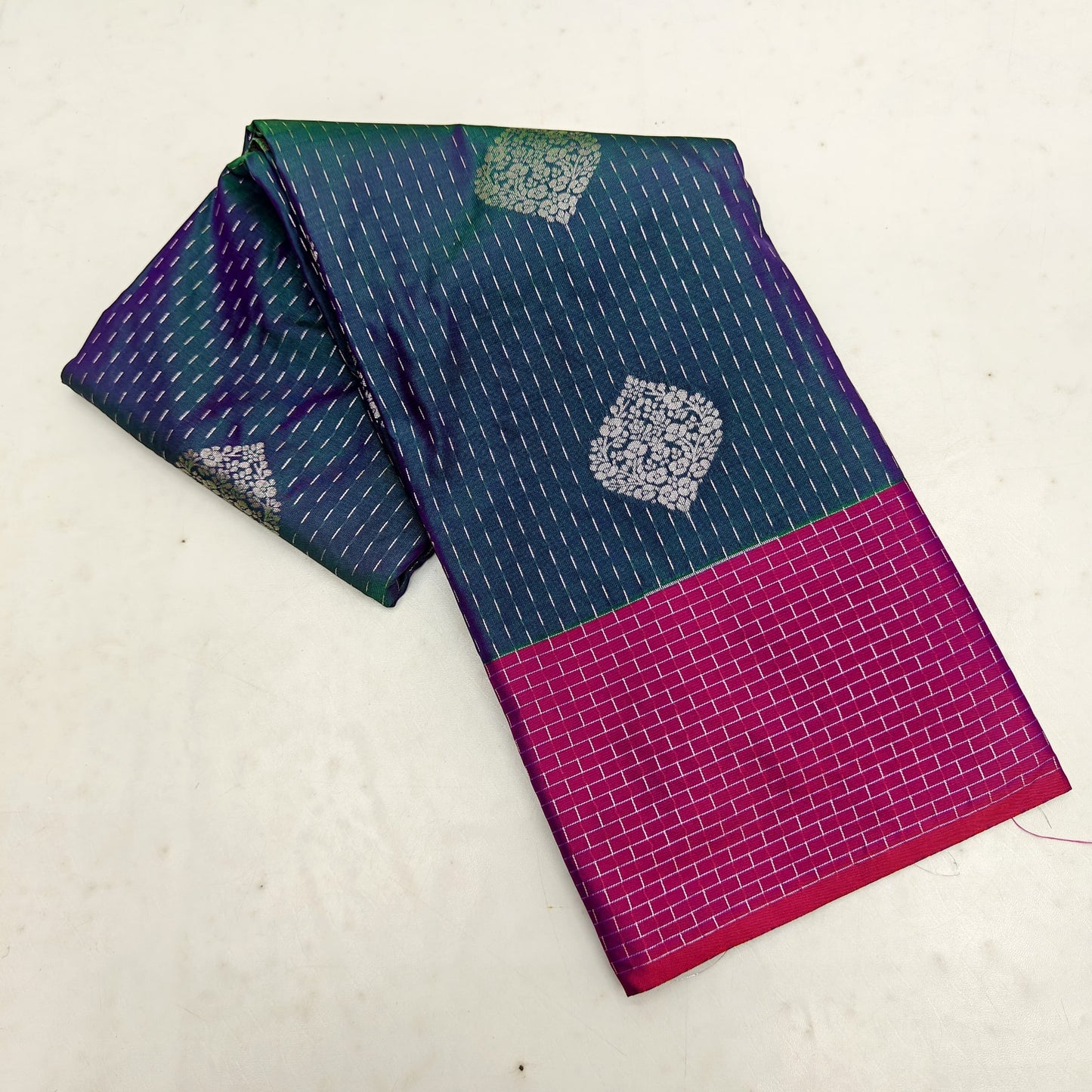 Pink Sliver Zari SOFT SILK Sarees _🌺