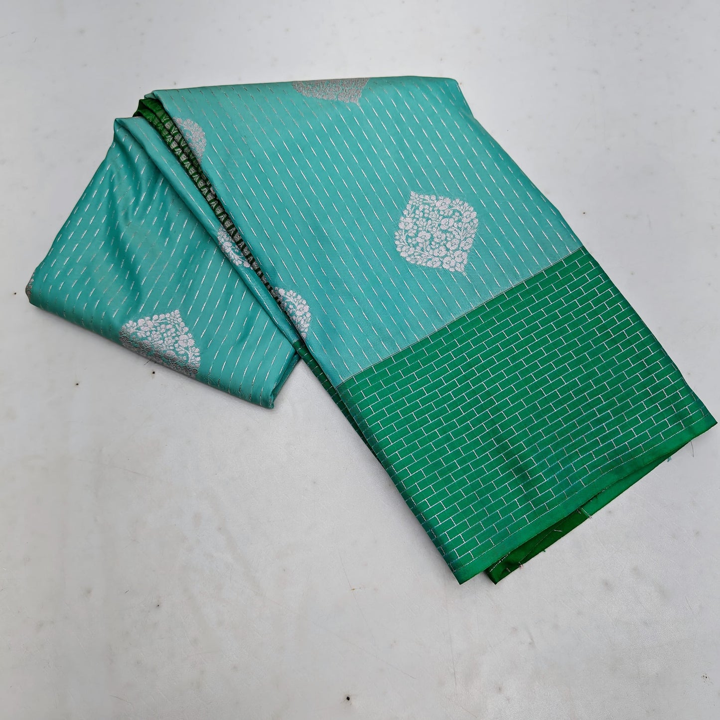 Pink Sliver Zari SOFT SILK Sarees _🌺