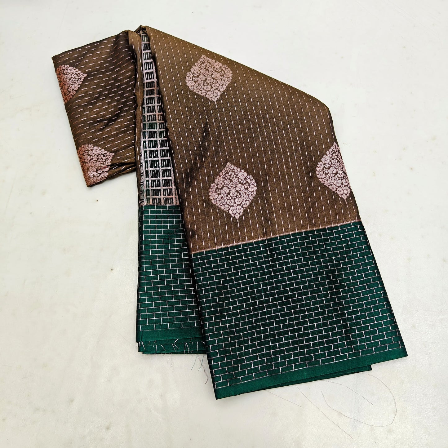 Pink Sliver Zari SOFT SILK Sarees _🌺