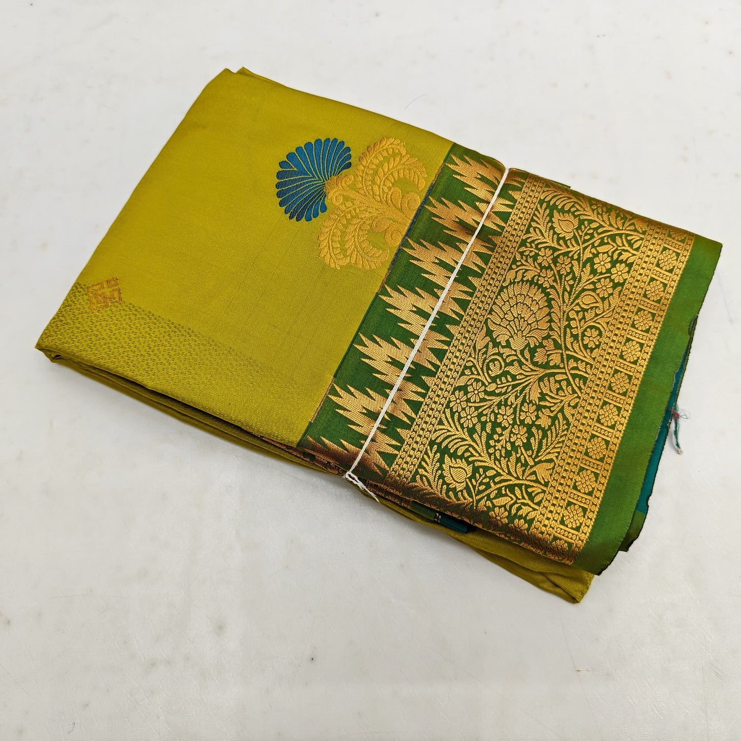 🌺 _Electronic copper Zari SOFT SILK Sarees _🌺