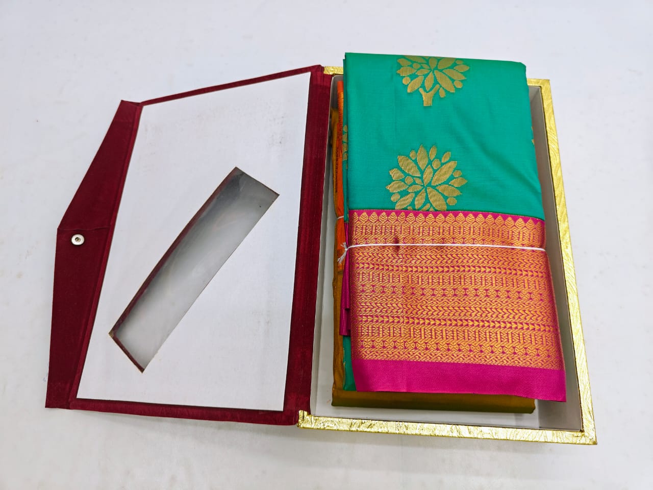 kuttu SOFT SILK Sarees _🌺